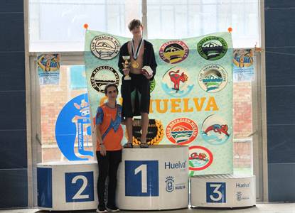 MEJOR NADADOR DEL TROFEO.JPG