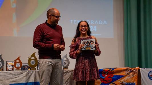 ELSA PREMIO.jpg