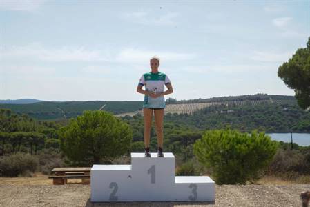 CAMPEONA INFANTIL .jpg