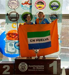EQUIPO CAMPEÓN FEMENINO.jpg