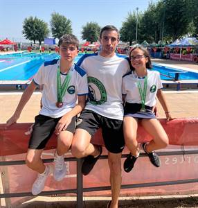 JUAMPE CON MANUEL Y ELSA.jpeg